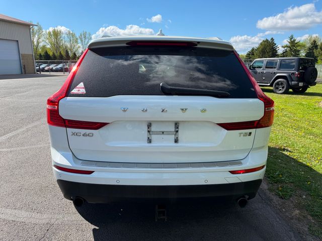 2018 Volvo XC60 T5 Momentum