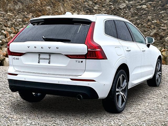 2018 Volvo XC60 T5 Momentum