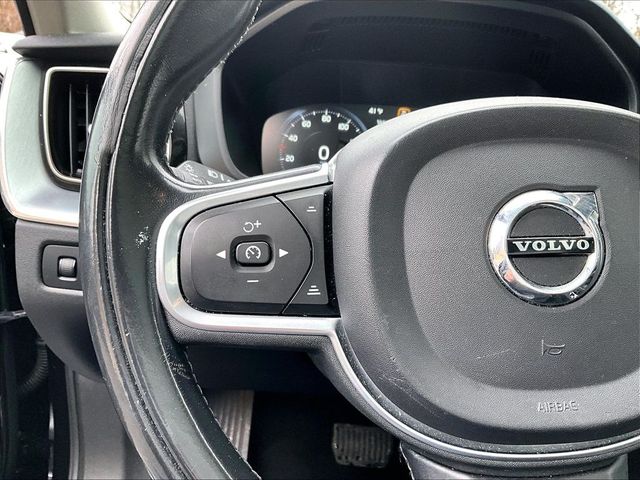 2018 Volvo XC60 T6 Momentum