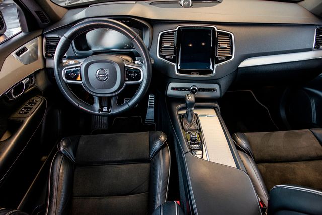 2018 Volvo XC90 T6 R-Design | Van Nuys, CA | Stellar Auto INC. 2018 Volvo XC90 T6 R-Design | Van Nuys, CA | Stellar Auto INC.