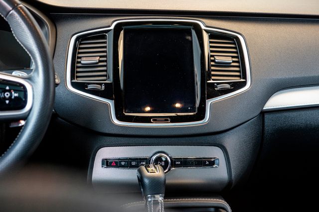 2018 Volvo XC90 T6 R-Design | Van Nuys, CA | Stellar Auto INC. 2018 Volvo XC90 T6 R-Design | Van Nuys, CA | Stellar Auto INC.