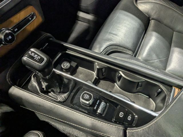 2018 Volvo XC90 T6 Inscription | Lake Forest IL | Executive Motor Carz 2018 Volvo XC90 T6 Inscription | Lake Forest IL | Executive Motor Carz