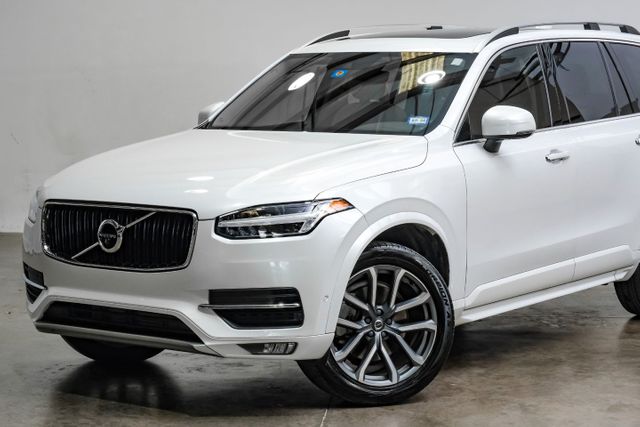 2018 Volvo XC90 T5 Momentum 7-Passenger