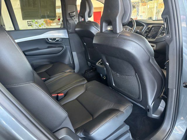 2018 Volvo XC90 T6 Momentum | Rome, GA | Knight's Car Store 2018 Volvo XC90 T6 Momentum | Rome, GA | Knight's Car Store