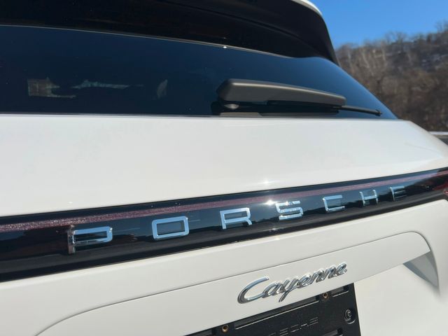 2019 A *Sale Pending* Porsche Cayenne Base | Conshohocken, Pennsylvania | John Brothers Automotive 2019 A *Sale Pending* Porsche Cayenne Base | Conshohocken, Pennsylvania | John Brothers Automotive