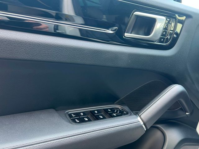 2019 A *Sale Pending* Porsche Cayenne Base | Conshohocken, Pennsylvania | John Brothers Automotive 2019 A *Sale Pending* Porsche Cayenne Base | Conshohocken, Pennsylvania | John Brothers Automotive