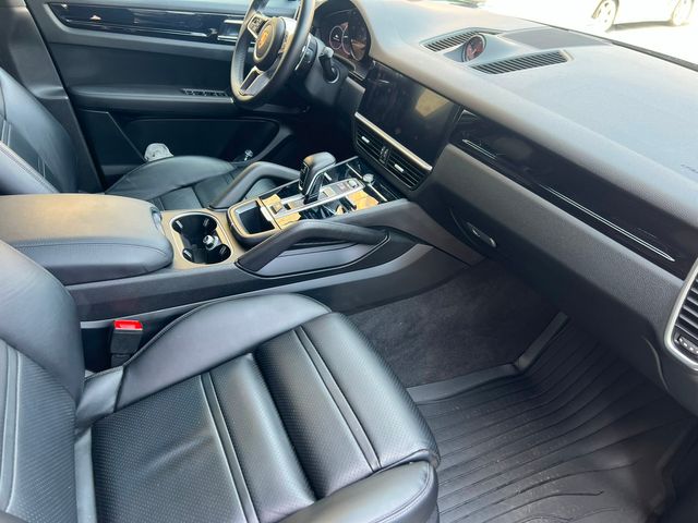 2019 Porsche Cayenne Base | Conshohocken, Pennsylvania | John Brothers Automotive