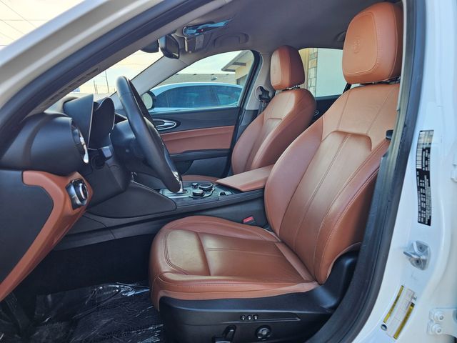 2019 Alfa Romeo Giulia RWD | Brownsville TX | English Motors 2019 Alfa Romeo Giulia RWD | Brownsville TX | English Motors