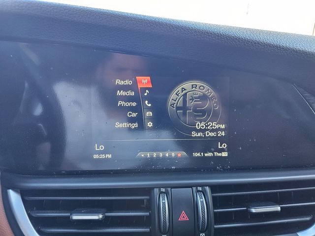 2019 Alfa Romeo Giulia RWD | Brownsville TX | English Motors 2019 Alfa Romeo Giulia RWD | Brownsville TX | English Motors