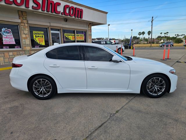 2019 Alfa Romeo Giulia RWD | Brownsville TX | English Motors 2019 Alfa Romeo Giulia RWD | Brownsville TX | English Motors
