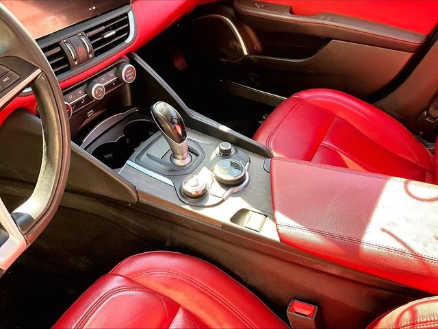 2019 Alfa Romeo Giulia Ti