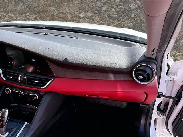 2019 Alfa Romeo Giulia Ti