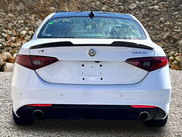 2019 Alfa Romeo Giulia Ti
