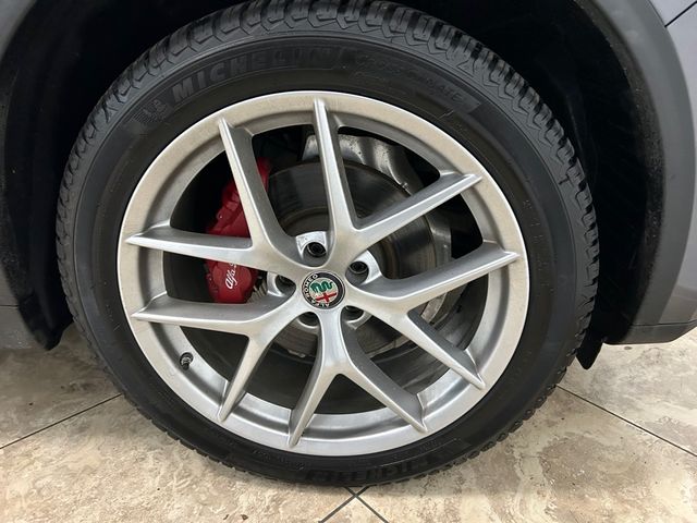 2019 Alfa Romeo Stelvio TI