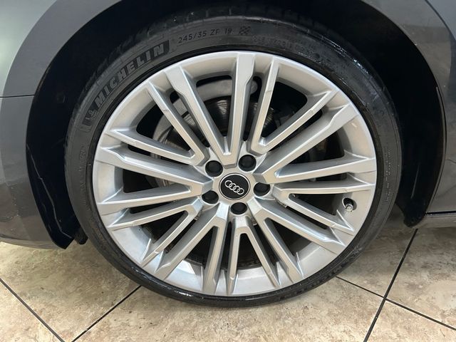2019 Audi A4 Premium Plus 40 TFSI
