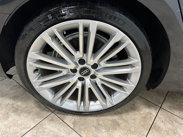 2019 Audi A4 Premium Plus 40 TFSI