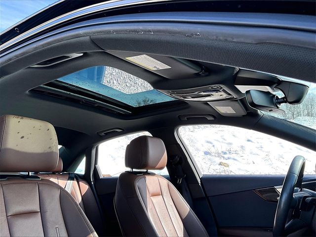 2019 Audi A4 quattro Premium 45 TFSI