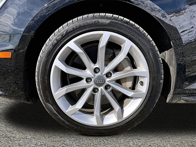 2019 Audi A4 quattro Premium 45 TFSI