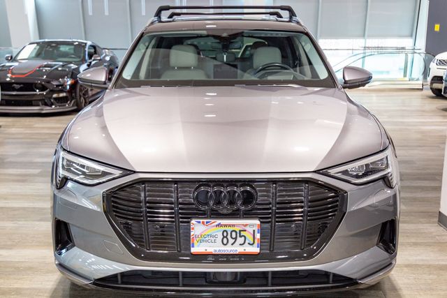 2019 Audi e-tron quattro Prestige