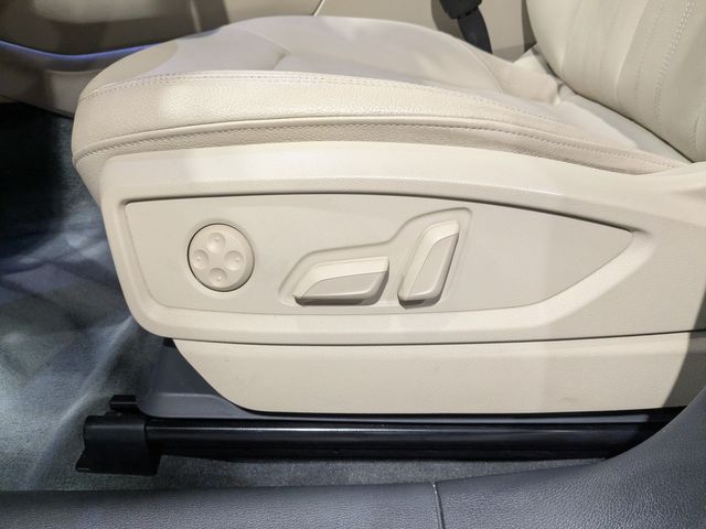 2019 Audi Q5 quattro Premium Plus 45 TFSI | Lake Forest IL | Executive Motor Carz 2019 Audi Q5 quattro Premium Plus 45 TFSI | Lake Forest IL | Executive Motor Carz