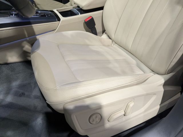 2019 Audi Q5 quattro Premium Plus 45 TFSI | Lake Forest IL | Executive Motor Carz 2019 Audi Q5 quattro Premium Plus 45 TFSI | Lake Forest IL | Executive Motor Carz