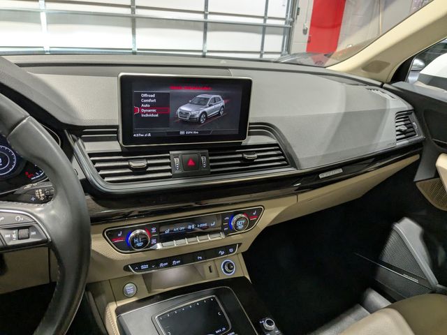 2019 Audi Q5 quattro Premium Plus 45 TFSI | Lake Forest IL | Executive Motor Carz 2019 Audi Q5 quattro Premium Plus 45 TFSI | Lake Forest IL | Executive Motor Carz