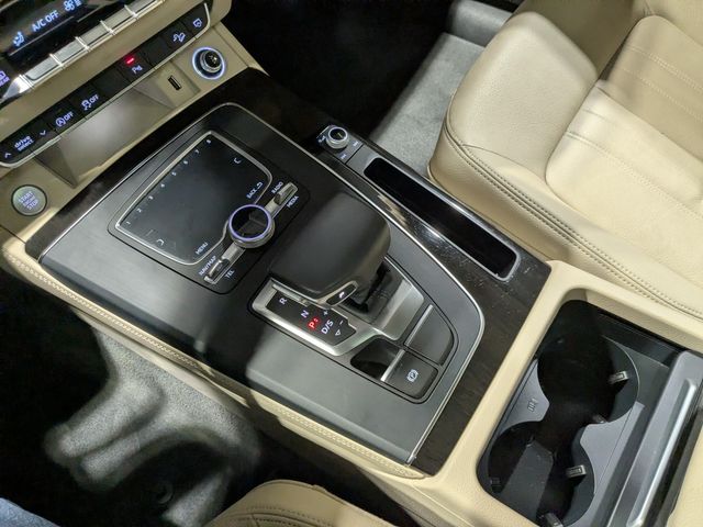 2019 Audi Q5 quattro Premium Plus 45 TFSI | Lake Forest IL | Executive Motor Carz 2019 Audi Q5 quattro Premium Plus 45 TFSI | Lake Forest IL | Executive Motor Carz