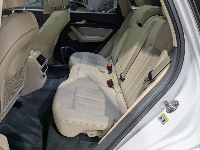 2019 Audi Q5 quattro Premium Plus 45 TFSI | Lake Forest IL | Executive Motor Carz 2019 Audi Q5 quattro Premium Plus 45 TFSI | Lake Forest IL | Executive Motor Carz