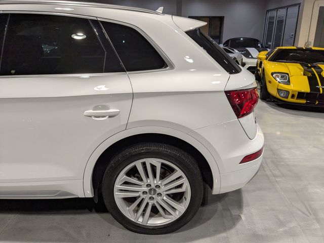 2019 Audi Q5 quattro Premium Plus 45 TFSI | Lake Forest IL | Executive Motor Carz 2019 Audi Q5 quattro Premium Plus 45 TFSI | Lake Forest IL | Executive Motor Carz
