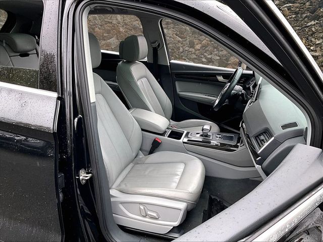 2019 Audi Q5 quattro Premium Plus 45 TFSI