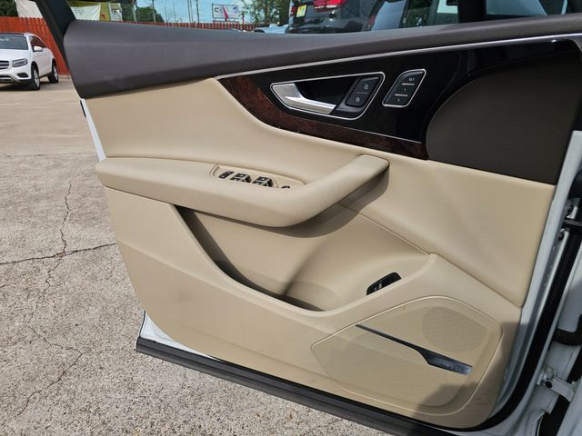 2019 Audi Q7 quattro Premium Plus 55 TFSI | Brownsville TX | English Motors 2019 Audi Q7 quattro Premium Plus 55 TFSI | Brownsville TX | English Motors