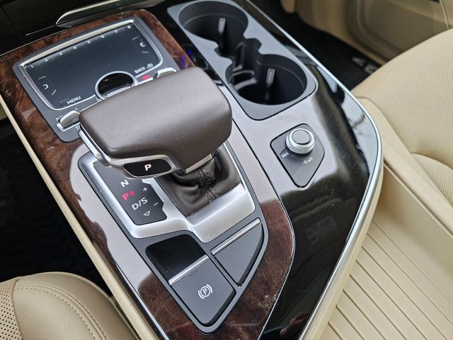 2019 Audi Q7 quattro Premium Plus 55 TFSI | Brownsville TX | English Motors 2019 Audi Q7 quattro Premium Plus 55 TFSI | Brownsville TX | English Motors