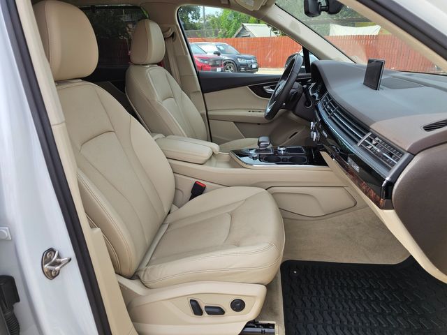 2019 Audi Q7 quattro Premium Plus 55 TFSI | Brownsville TX | English Motors 2019 Audi Q7 quattro Premium Plus 55 TFSI | Brownsville TX | English Motors