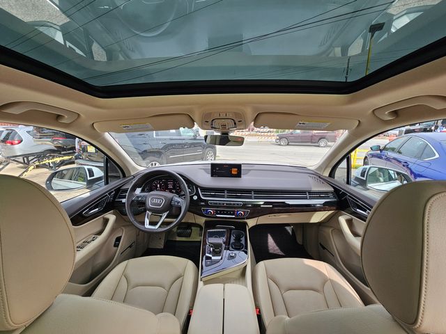 2019 Audi Q7 quattro Premium Plus 55 TFSI | Brownsville TX | English Motors 2019 Audi Q7 quattro Premium Plus 55 TFSI | Brownsville TX | English Motors