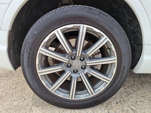 2019 Audi Q7 quattro Premium Plus 55 TFSI | Brownsville TX | English Motors 2019 Audi Q7 quattro Premium Plus 55 TFSI | Brownsville TX | English Motors