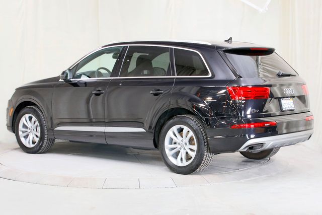 2019 Audi Q7 quattro Premium 55 TFSI | Burbank, California | MDK International 2019 Audi Q7 quattro Premium 55 TFSI | Burbank, California | MDK International