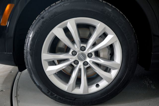 2019 Audi Q7 quattro Premium 55 TFSI | Burbank, California | MDK International 2019 Audi Q7 quattro Premium 55 TFSI | Burbank, California | MDK International