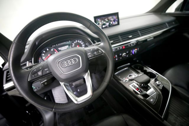 2019 Audi Q7 quattro Premium 55 TFSI | Burbank, California | MDK International 2019 Audi Q7 quattro Premium 55 TFSI | Burbank, California | MDK International