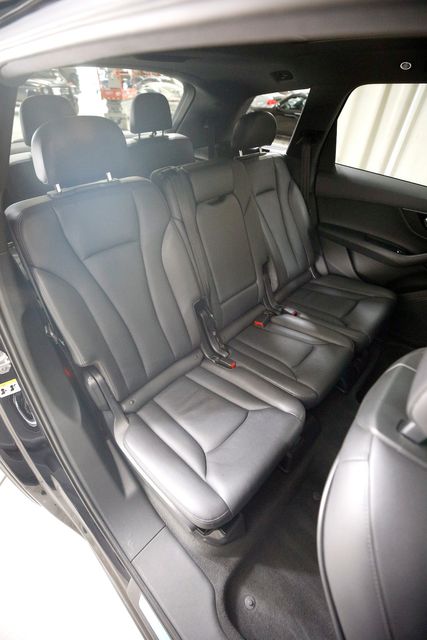 2019 Audi Q7 quattro Premium 55 TFSI | Burbank, California | MDK International 2019 Audi Q7 quattro Premium 55 TFSI | Burbank, California | MDK International