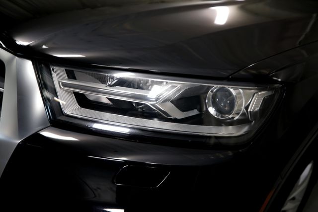 2019 Audi Q7 quattro Premium 55 TFSI | Burbank, California | MDK International 2019 Audi Q7 quattro Premium 55 TFSI | Burbank, California | MDK International