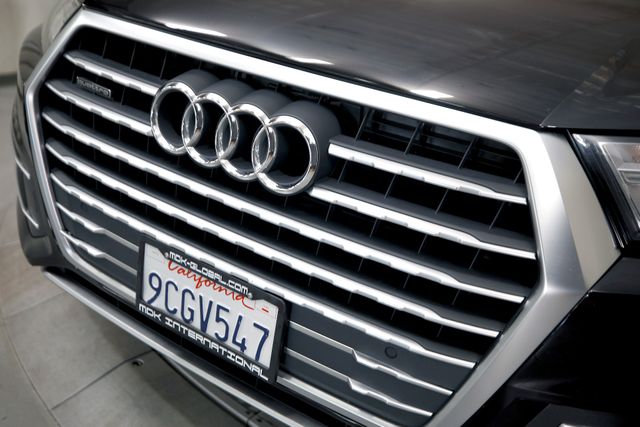 2019 Audi Q7 quattro Premium 55 TFSI | Burbank, California | MDK International 2019 Audi Q7 quattro Premium 55 TFSI | Burbank, California | MDK International