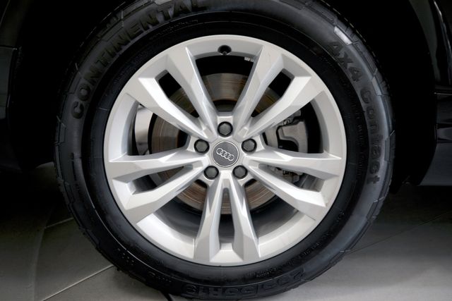 2019 Audi Q7 quattro Premium 55 TFSI | Burbank, California | MDK International 2019 Audi Q7 quattro Premium 55 TFSI | Burbank, California | MDK International