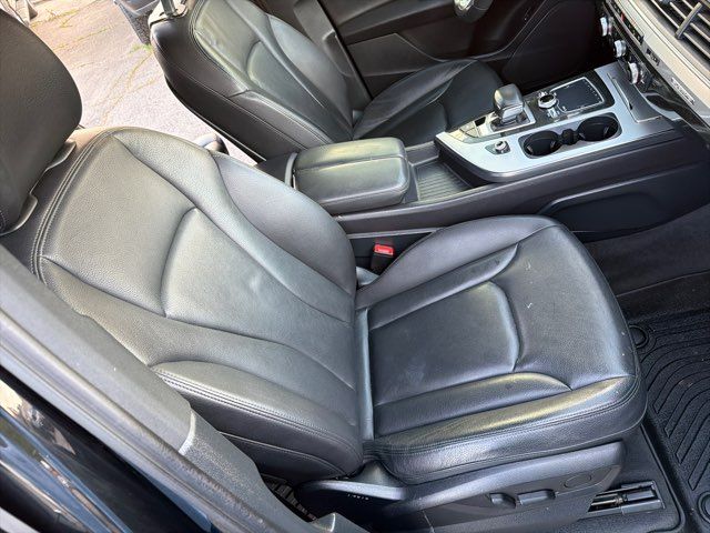 2019 Audi Q7 quattro SE Premium 45 TFSI