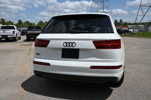 2019 Audi Q7 quattro SE Premium 55 TFSI