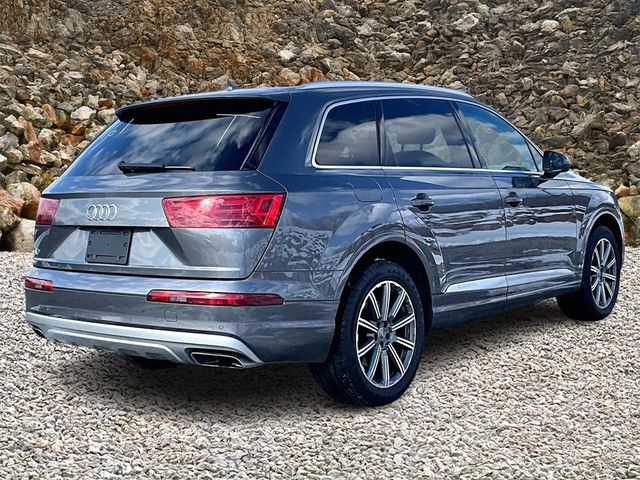 2019 Audi Q7 quattro Premium 45 TFSI