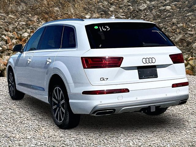 2019 Audi Q7 quattro Premium Plus 55 TFSI