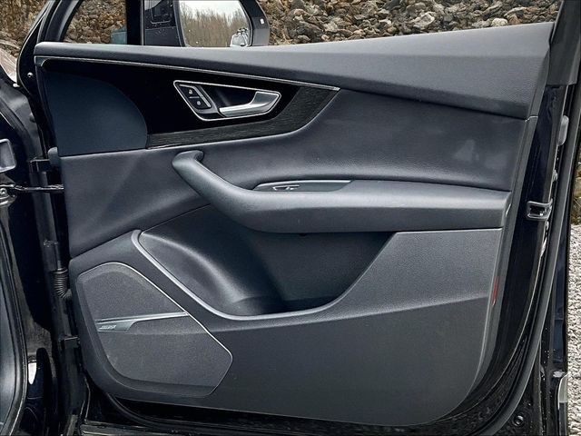 2019 Audi Q7 quattro Prestige 55 TFSI