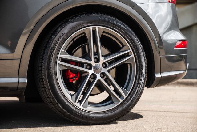 2019 Audi SQ5 3.0T quattro Premium Plus | Addison, TX | Apex Auto Sports 2019 Audi SQ5 3.0T quattro Premium Plus | Addison, TX | Apex Auto Sports