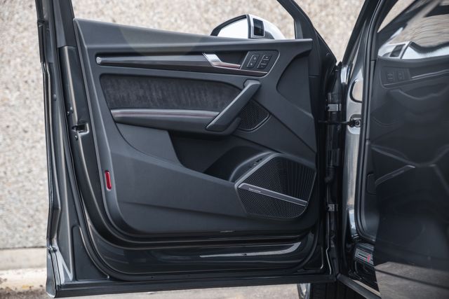 2019 Audi SQ5 3.0T quattro Premium Plus | Addison, TX | Apex Auto Sports