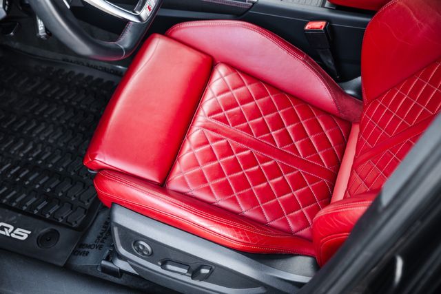 2019 Audi SQ5 3.0T quattro Premium Plus | Addison, TX | Apex Auto Sports 2019 Audi SQ5 3.0T quattro Premium Plus | Addison, TX | Apex Auto Sports